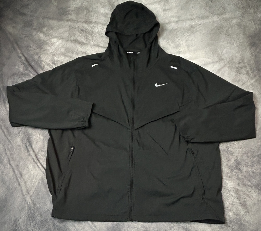 Nike Running Jacket Mens 2XL Black Full Zip Lightweight Packable CZ9070-010